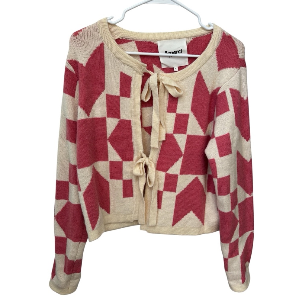 &Merci Geometric Bow Cardigan Sweater Women’s Size Small Pink & Creme Festival